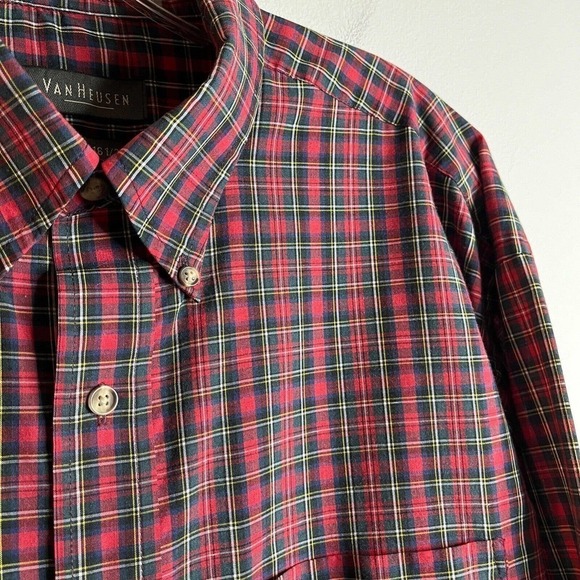 Van Heusen Men's Button Down Shirt L 16-16.5 Red Plaid Wrinkle Free Cotton Blend - Picture 3 of 7